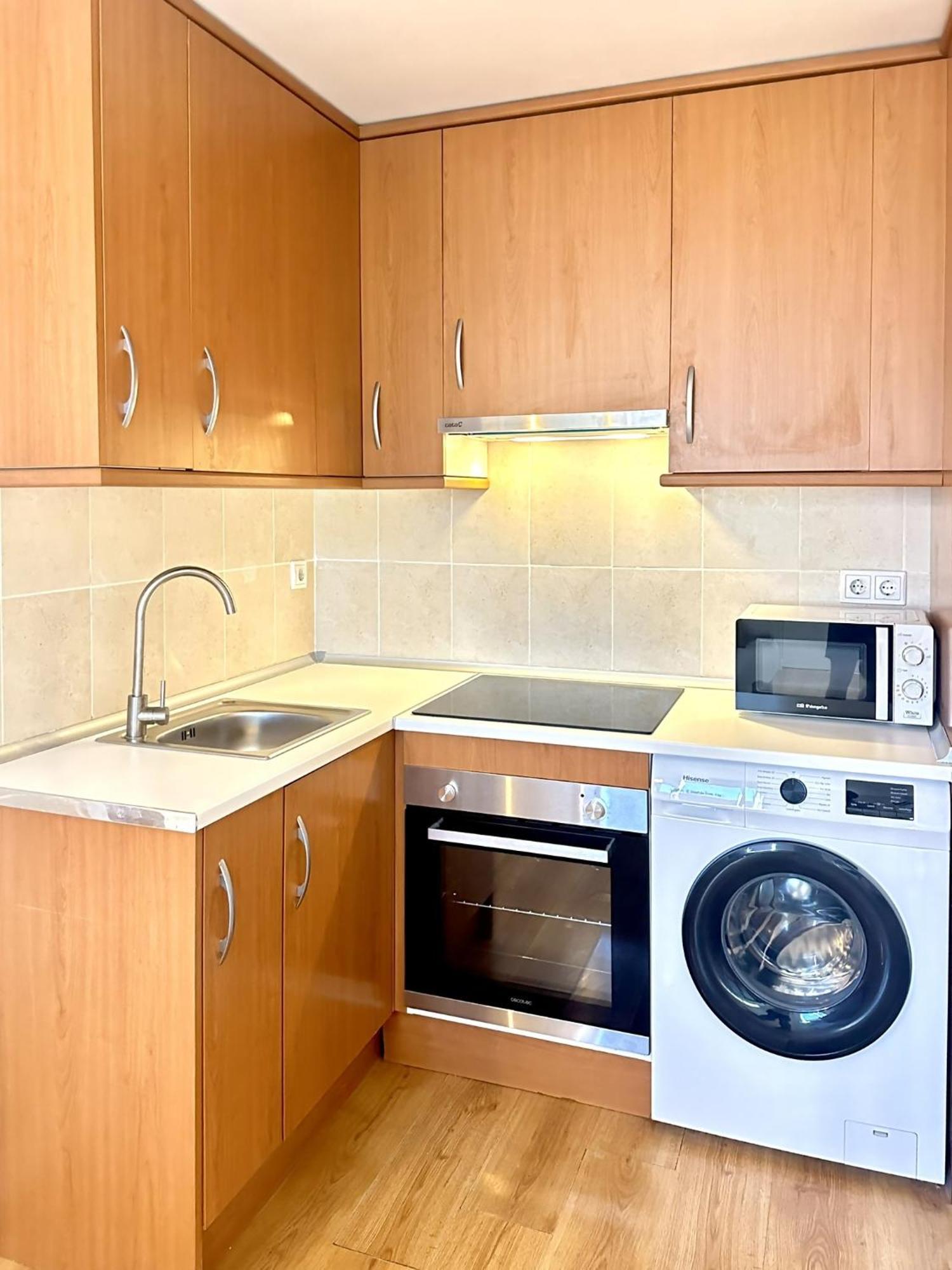 Apartamentos Noviembre Madrid Bagian luar foto